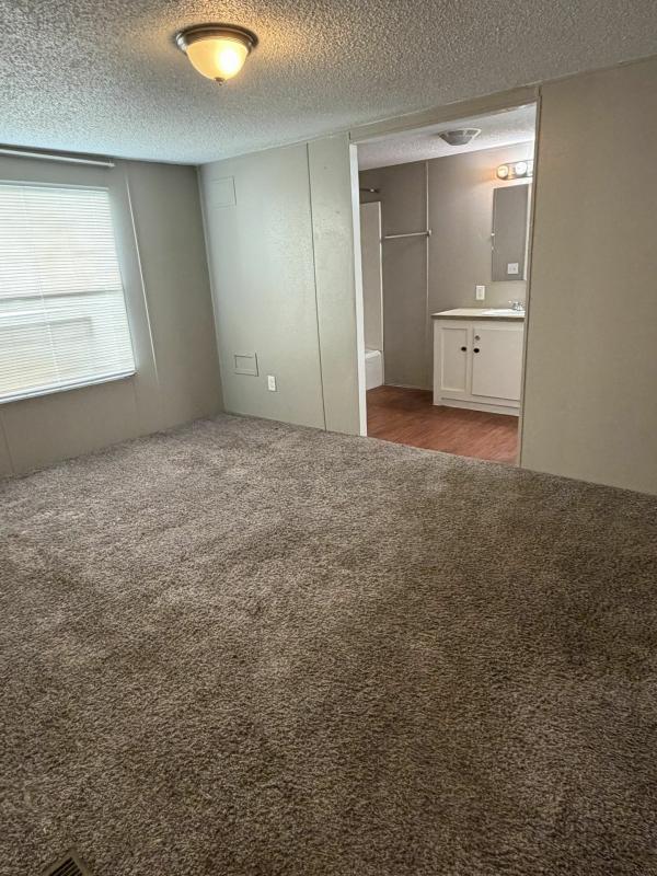 2002 Liberty Waverlee Mobile Home