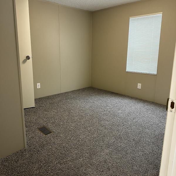 2002 Liberty Waverlee Mobile Home