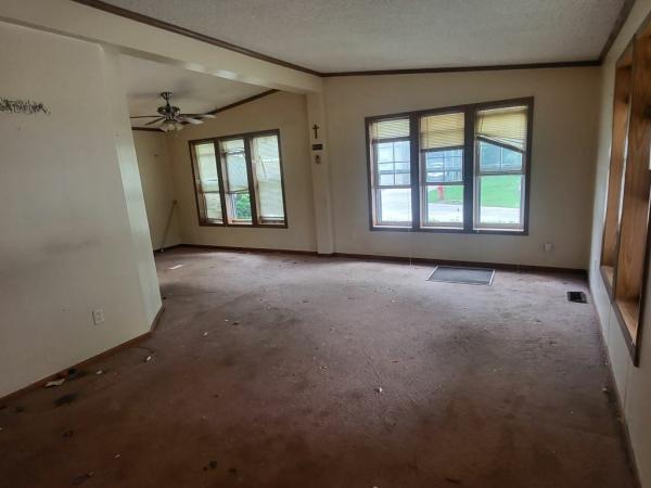 1994 Hillsboro mobile Home Mobile Home