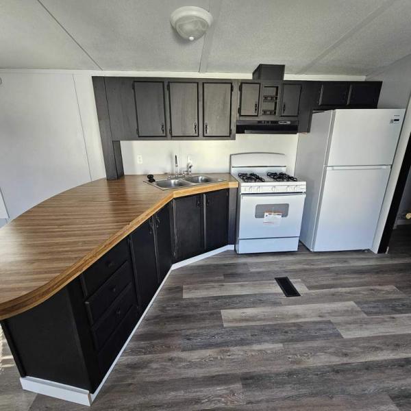 1989 Fairmont Mobile Home For Sale
