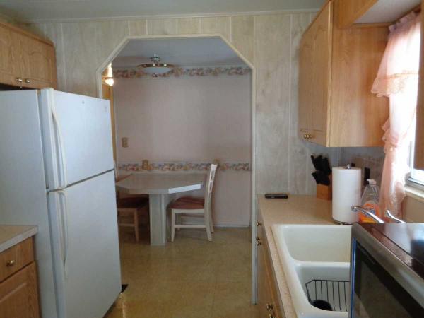 1980 TWIN Manufactured Home