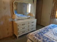 1980 TWIN Manufactured Home