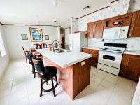2000 Palm Harbor Manufactured Home