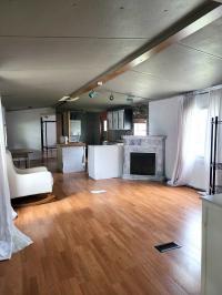 1984 Triumph 49296 Manufactured Home