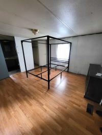 1984 Triumph 49296 Manufactured Home