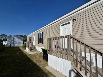Photo 2 of 17 of home located at 344 Helen St. Jacksonville, NC 28546