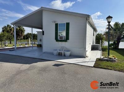 Photo 2 of 32 of home located at 200 Devault Street Lot 1 Umatilla, FL 32784