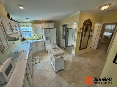 Photo 5 of 32 of home located at 200 Devault Street Lot 1 Umatilla, FL 32784