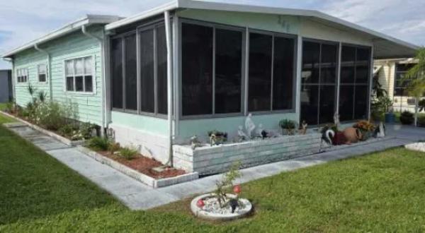 Photo 1 of 2 of home located at 570 57th Ave W  Lot 248 Bradenton, FL 34207