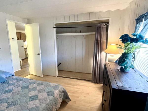1983 CAVCO  Manufactured Home