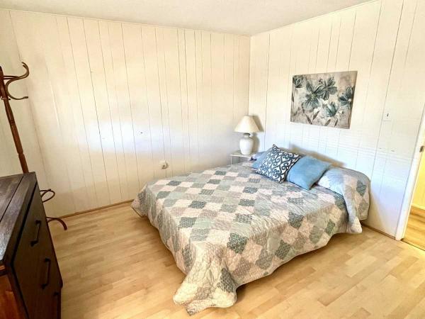 1983 CAVCO  Manufactured Home