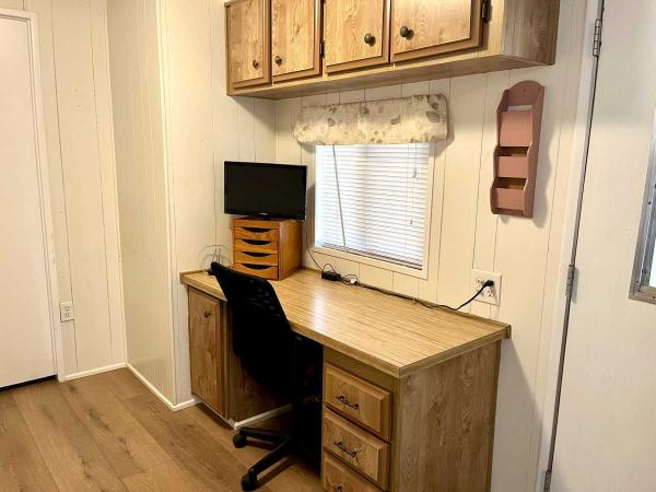 1983 CAVCO  Manufactured Home