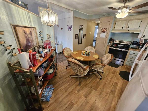 1984 Manufactured Home