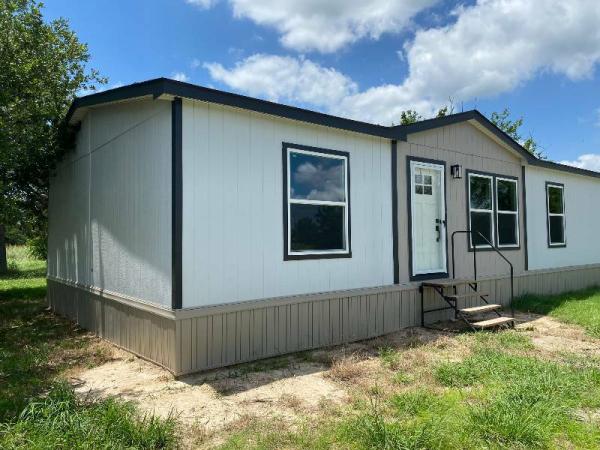 Photo 1 of 2 of home located at 3250 Fm 1568 Campbell, TX 75422