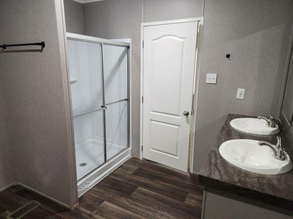 2021 Clayton Homes Inc Tradition Mobile Home