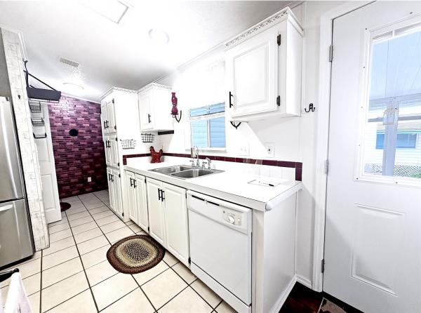 1998 Sunc Twin Mobile Home