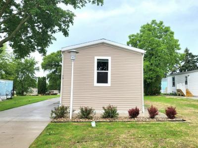 Photo 3 of 18 of home located at 7801 88th Ave Lot 73 Pleasant Prairie, WI 53158