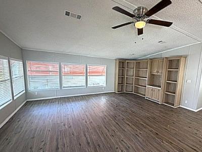 Photo 3 of 15 of home located at 9509 Mulligan Lane Lakeland, FL 33810
