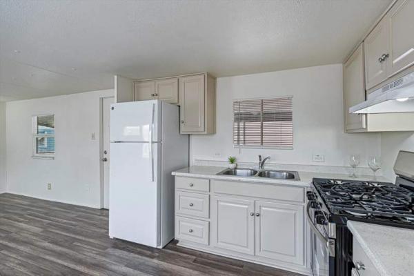 1970 UNK Manufactured Home