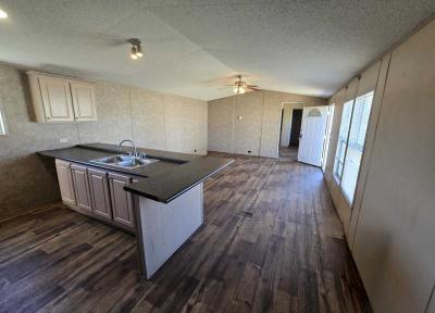 Photo 4 of 8 of home located at 1001 E Macarthur Rd, Lot 33 Kansas City, KS 67216