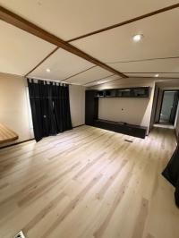 1985 Skyline Manufactured Home