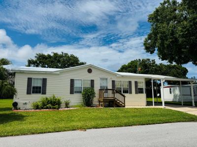 Mobile Home at 202 Mary Ln Vero Beach, FL 32962