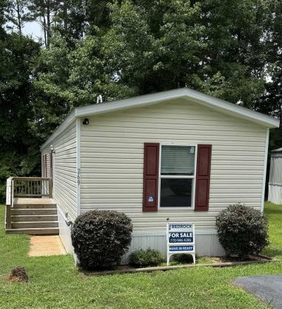 Photo 2 of 9 of home located at 269 Manchester Ave Hampton, GA 30228