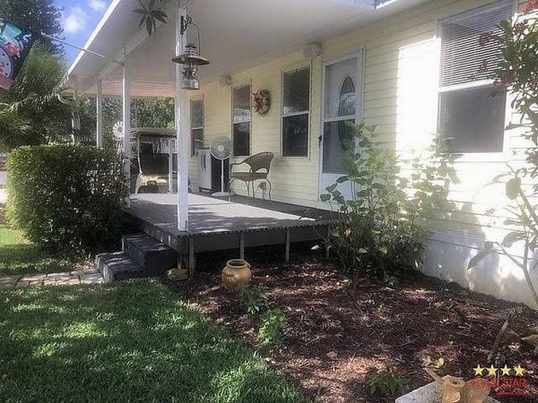 Photo 1 of 2 of home located at 2825 Sr-17 S Avon Park, FL 33825