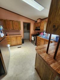 1986 Schult Manufactured Home