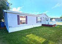 Lincoln Park 2324 Manufactured Home