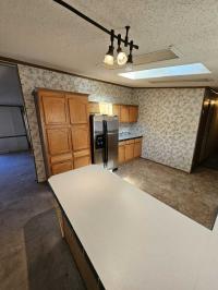 Lincoln Park 2324 Manufactured Home
