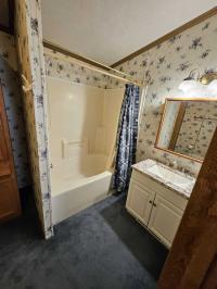 Lincoln Park 2324 Manufactured Home