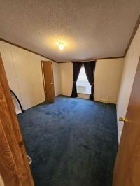 Lincoln Park 2324 Manufactured Home