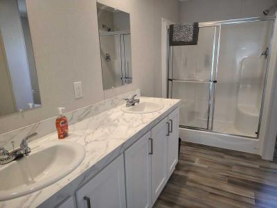 Photo 2 of 6 of home located at 128 Kinwood Place Williamstown, NJ 08094