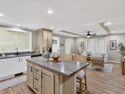 Photo 5 of 22 of home located at 250 Cedar Heights Rd Lot-311 Carrollton, GA 30116