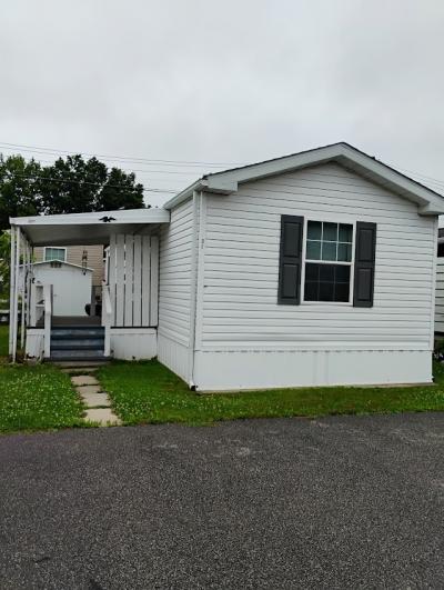 Mobile Home at 31 Shady Acres Dr Akron, OH 44312