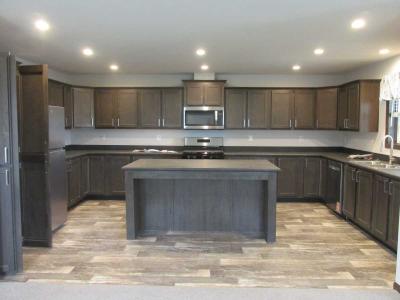 Photo 3 of 20 of home located at 6027 S. Prestwick Pl. Sioux Falls, SD 57106