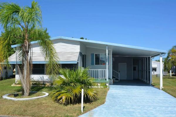 1983  Mobile Home For Sale