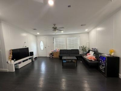 Photo 3 of 10 of home located at 2209 NW 14th Ave Lot 529 Boynton Beach, FL 33436