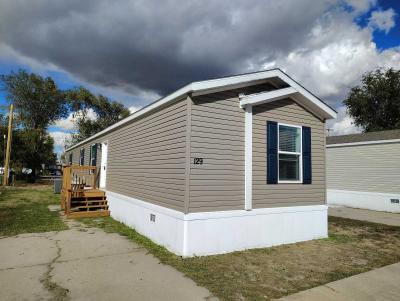Photo 2 of 19 of home located at 24 Erin Lane #129 Scottsbluff, NE 69361