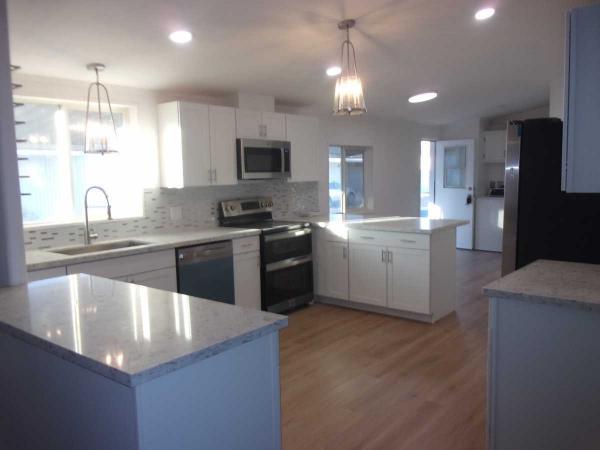 1997 Skyline Oakmanor Limited Manufactured Home