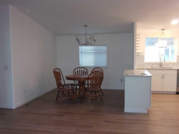 1997 Skyline Oakmanor Limited Manufactured Home