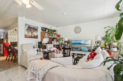 Photo 5 of 34 of home located at 5001 W Florida Ave Hemet, CA 92545