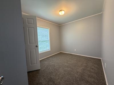 Photo 5 of 9 of home located at 4272 Wellington Jackson, MI 49201