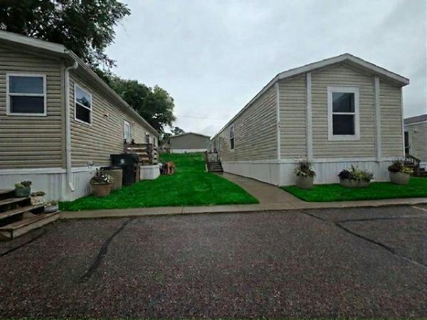 Photo 1 of 2 of home located at 331 Oriole Lane Madison, WI 53704