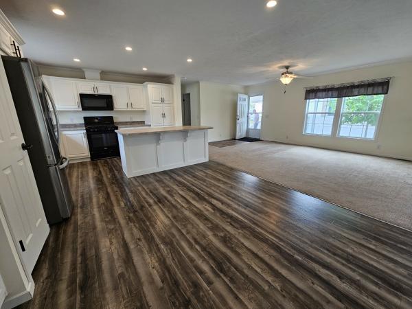 2019 Skyline Mobile Home