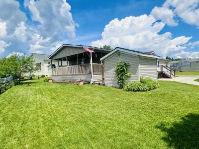 Photo 2 of 18 of home located at 2821 Verona Dr Northville, MI 48167
