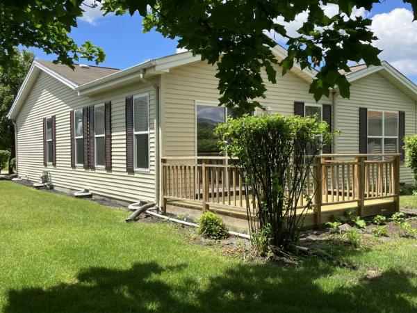 2005 Hitech Sunflower Manufactured Home