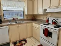 1986 Barrington Manufactured Home