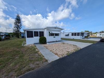 Mobile Home at 603 63rd Ave W #B18 Bradenton, FL 34207